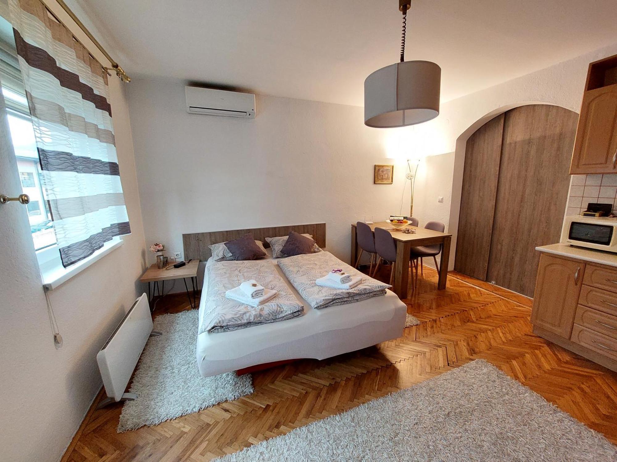 Mb Deluxe Apartment Visoko Exterior foto